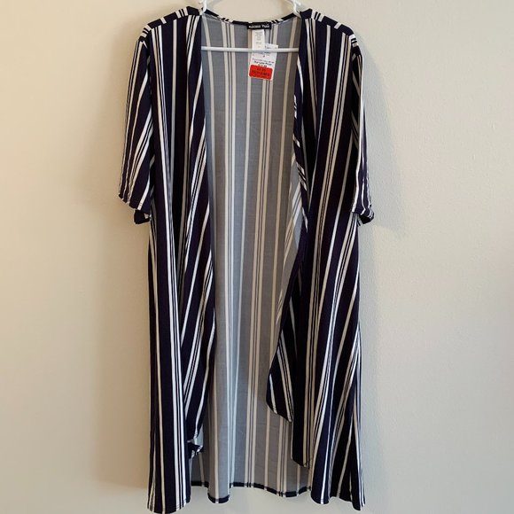 Bundle of 2 Double Take cover-ups - Picture 3 of 4